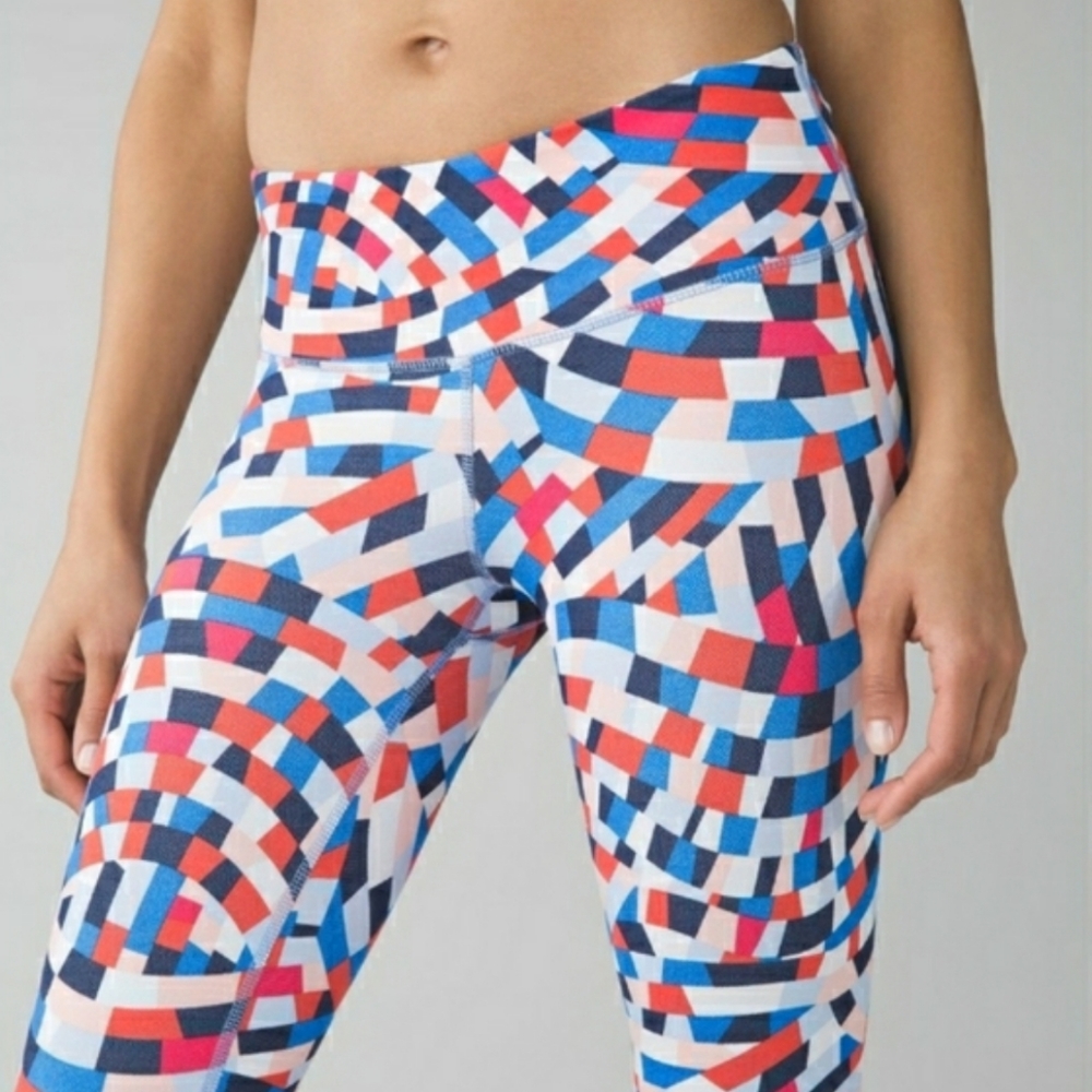 Lululemon Wunder Under Crop